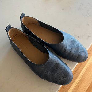 Everlane Italian Leather Day Glove in Navy, Sz 7